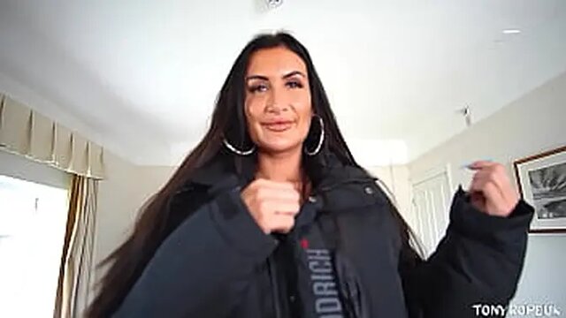 British MILF deep throats massive BBC