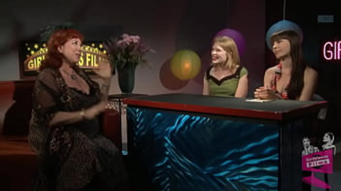 Kinky & Creepy take a trip through time with the Hall Of Famer Annie Sprinkle. Join us as she walks us through her life and times in the industry