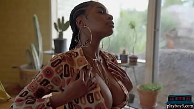 Dark-haired beauty unveils her flawless figure with wild pussy🌮️ for Playboy