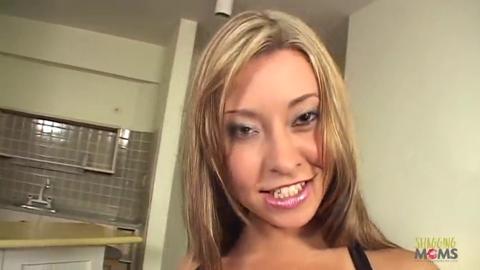 Sabrina opens up for a dual anal👌 experience with two guys