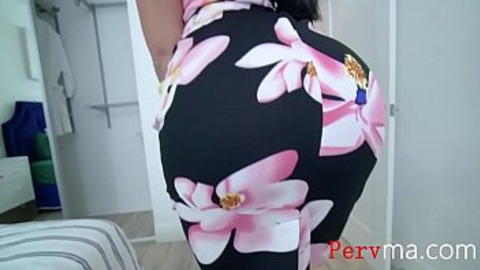 Horny stepMother Uses Teen After Divorce