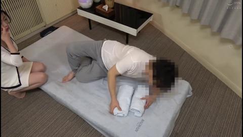 Sensual Spa Session with Seductive Therapist