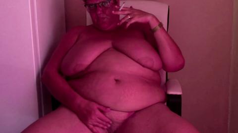 Quivering ex-spouse's gigantic booty gets ravaged by lusty fingers & wicked desires