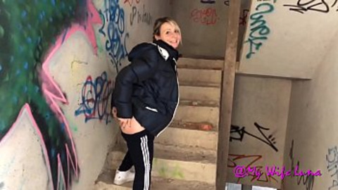Exploiting the deserted home; my dick🍆 needs you, suck😜 it deep