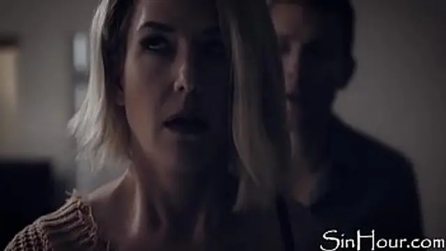 milf′s Touch - Kit Mercer