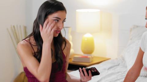 Silvia Saige & Emily Willis Private🤫 Encountering