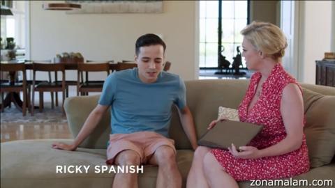 Mom-next-door gets ravished by horny🥵 stud in this sultry mature XXX encounter