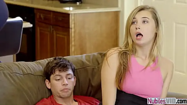 Experienced Milf Shows Sexy Techniques S8E8