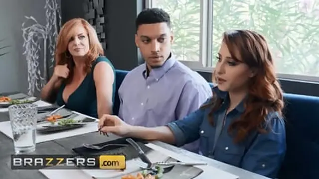 BRAZZERS - Wild 4some Unleashes As Alice Marie Takes Her Bf To Meet Her milf Summer Hart & Neighbor Andi James