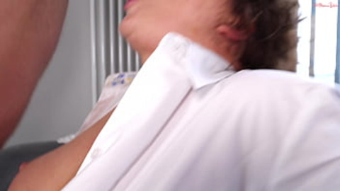 Hot Married Woman Devours Hard Cock🌭 & Gets Filled with Massive Cum!